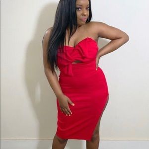 Red midi bodycon dress.